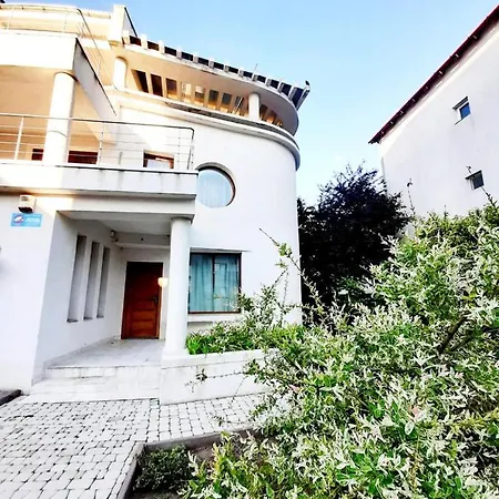 Vila Serenne *