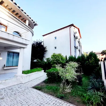 Villa Serenne